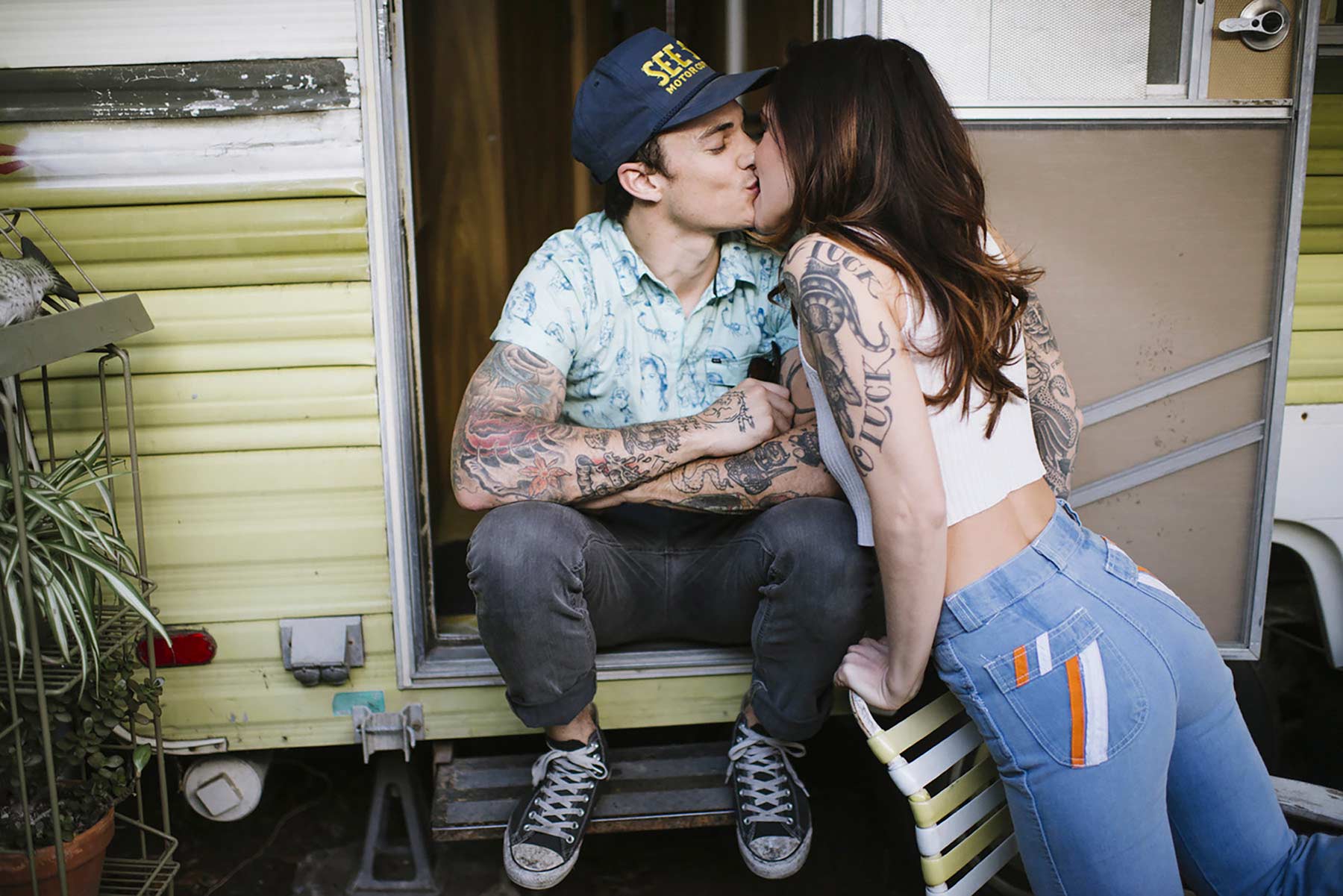 Unconquered creative agency uses emotive content marketing to connect to consumers like this photo of a couple kissing.